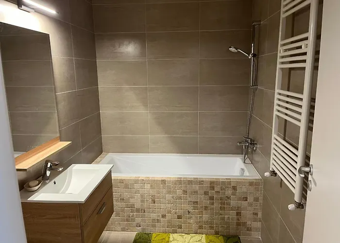 شقة Nazaru's Property's كونستانتا